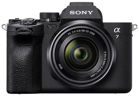Sony Î±7 IV ILCE-7M4K - FE 28-70mm OSS